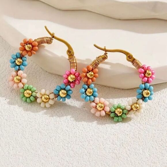 Spring Days Beaded Flower Hoop Earrings - Picture 1 of 3